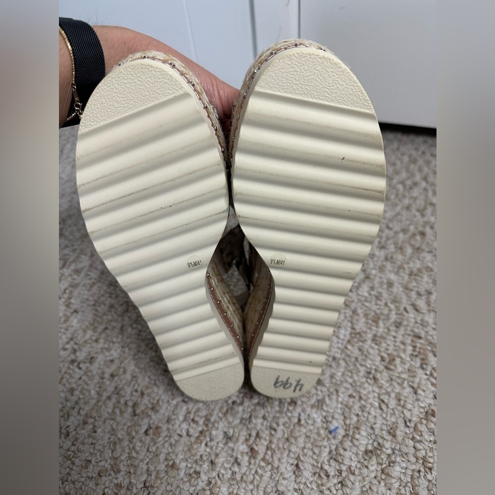 Vince Camuto snake skin Platform sandals size 9.5 - Picture 4 of 5